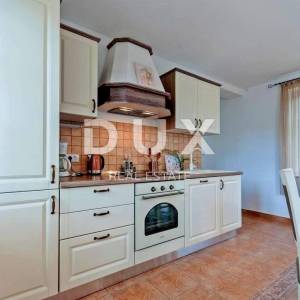 ISTRA, BARBAN - Elegantna kuća s bazenom