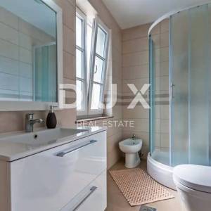ISTRA, BARBAN - Elegantna kuća s bazenom