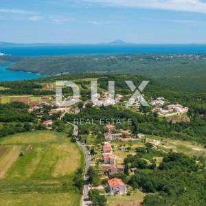 ISTRA, BARBAN - Građevinsko zemljište 613 m2