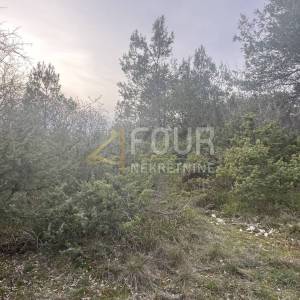 Istra, Barban, građevinsko zemljište 1.625m2