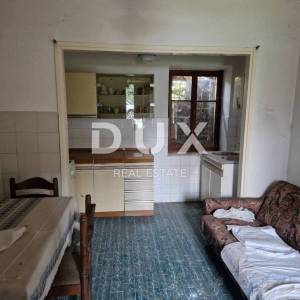 ISTRA, BARBAN - Kamena kuća za adaptaciju u manjem naselju