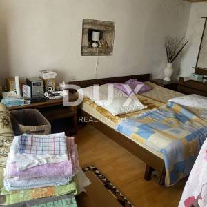 ISTRA, BARBAN - Kamena kuća s konobom na mirnoj lokaciji
