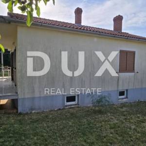 ISTRA, BARBAN - Kuća u srcu Istre s pogledom, privatnošću i potencijalom