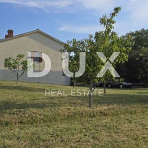 ISTRA, BARBAN - Kuća u srcu Istre s pogledom, privatnošću i potencijalom