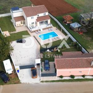 ISTRA, BARBAN - Luksuzna vila s pomoćnim objektom