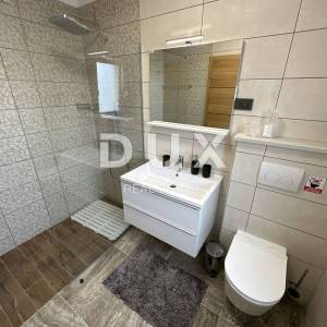 ISTRA, BARBAN - Luksuzna vila s pomoćnim objektom
