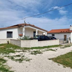 ISTRA, BARBAN - Nekretnina u blizini mora