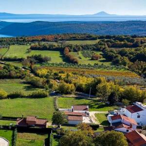 ISTRA, BARBAN - Nekretnina u blizini mora