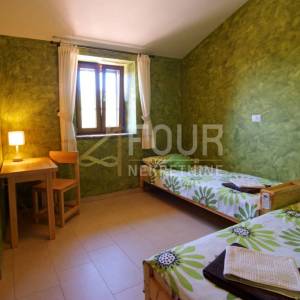 Istra, Barban, prekrasana vila s bazenom