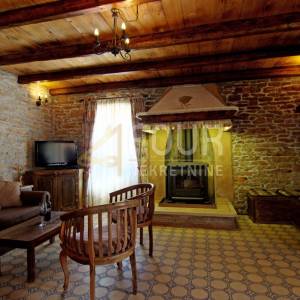 Istra, Barban, prekrasana vila s bazenom