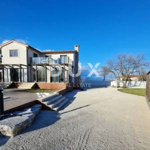 ISTRA, BARBAN - Prekrasna vila u mirnom naselju