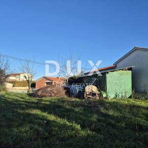 ISTRA, BARBAN - Samostojeća montažna vikendica 3 km od mora