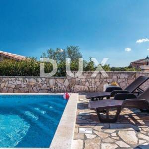 ISTRA, BARBAN - Vila s bazenom i ljetnom kuhinjom 