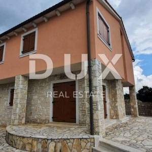 ISTRA, BARBAN - Vila s bazenom i ljetnom kuhinjom 