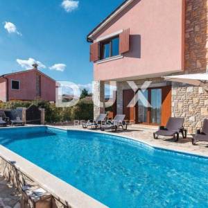 ISTRA, BARBAN - Vila s bazenom i ljetnom kuhinjom 