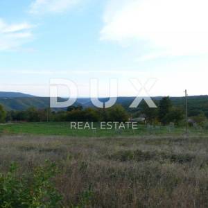 ISTRA, BARBAN - Zemljište s pravomoćnom dozvolom i plaćenim komunalijama, prekrasan pogled