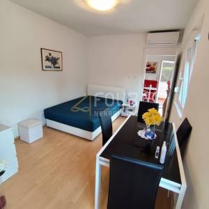 Istra, Barbariga, 40m2, garsonijera, balkon, parkirno mjesto
