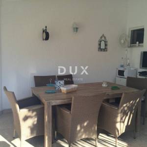 ISTRA, BARBARIGA -  Apartman 80m2, dvije stambene jedinice!