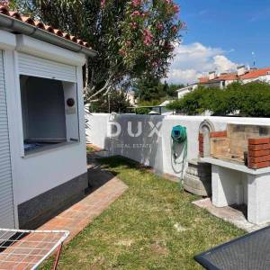 ISTRA, BARBARIGA -  Apartman 80m2, dvije stambene jedinice!