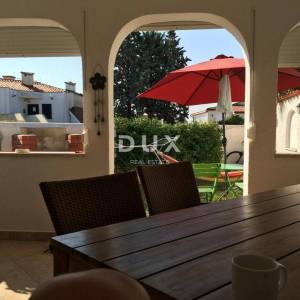 ISTRA, BARBARIGA -  Apartman 80m2, dvije stambene jedinice!