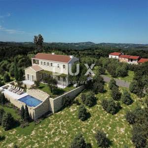 ISTRA, BRTONIGLA - Idilična kamena vila sa wellnesom i pogledom na more