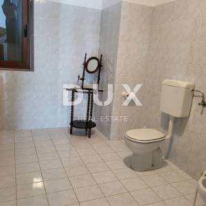 ISTRA, BRTONIGLA - Imanje u prekrasnom okruženju