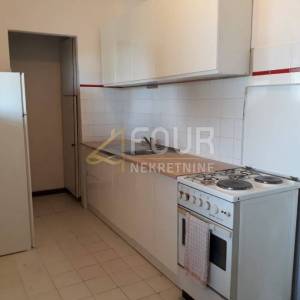 Istra, Brtonigla, kuća 160m2, garaža