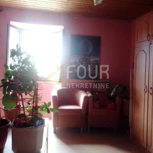 Istra, Brtonigla, kuća u nizu, 150m2, konoba