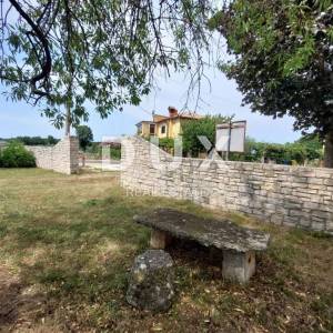 ISTRA, BRTONIGLA - Tradicionalna istarska kuća