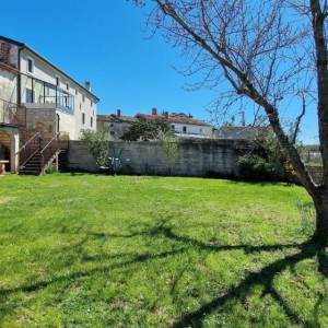 ISTRA, BRTONIGLA - Tradicionalna istarska kuća