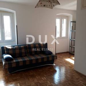 ISTRA, BRTONIGLA - Useljiva katnica, 160 m2
