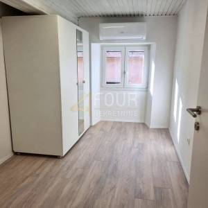 Istra, Buje, 52.81m2, 2skl, adaptiran stan