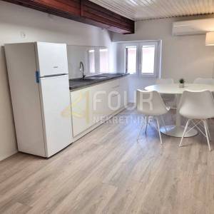 Istra, Buje, 52.81m2, 2skl, adaptiran stan