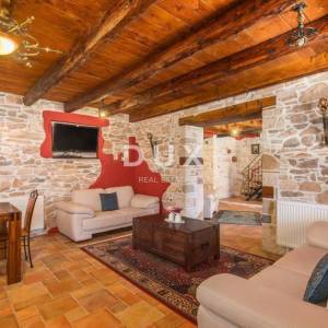 ISTRA, BUJE - Apartmanska kuća s bazenom