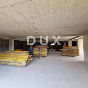 ISTRA, BUJE - Ekskluzivan Penthouse s panoramskim pogledom na more i grad Buje