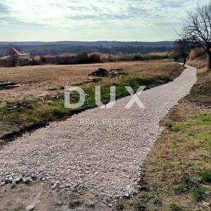 ISTRA, BUJE - Građevinsko zemljište s panoramskim pogledom