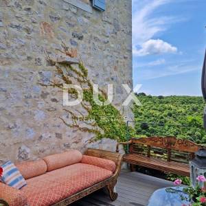 ISTRA, BUJE - Kamena kuća sa spektakularnim pogledom