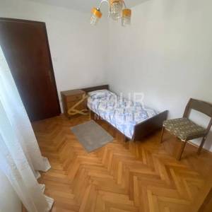 Istra, Buje, kuća s 2 stana