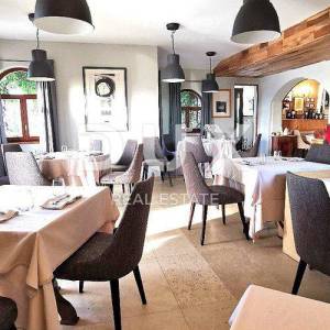 ISTRA, BUJE - Moderan obiteljski hotel s profesionalnim restoranom i panoramskim pogledom