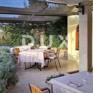 ISTRA, BUJE - Moderan obiteljski hotel s profesionalnim restoranom i panoramskim pogledom