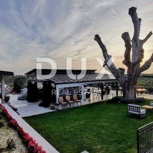 ISTRA, BUJE - Moderan obiteljski hotel s profesionalnim restoranom i panoramskim pogledom