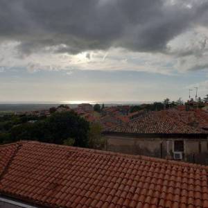 ISTRA, BUJE - Osunčani stan u centru Buja