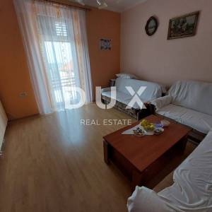 ISTRA, BUJE - Restoran sa stambenom jedinicom u centru Buja, pogled na more