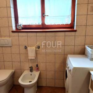 Istra, Buje, samostojeća kuća, 140m2, terasa