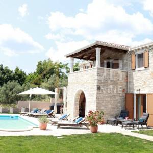 Istra, Buje, vila s bazenom