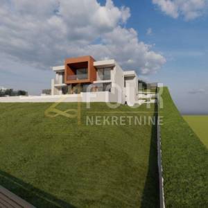 Istra, Buzet, 2.068m2 zemljište s projektom za modernu vilu s bazenom