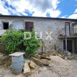 ISTRA, BUZET - Kamena kuća u fazi renovacije