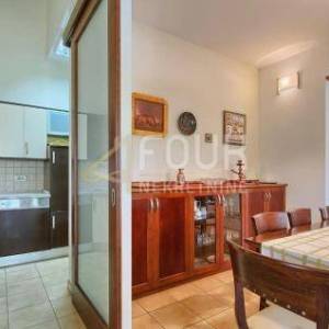 Istra, Buzet, kamena vila s bazenom, 248m2
