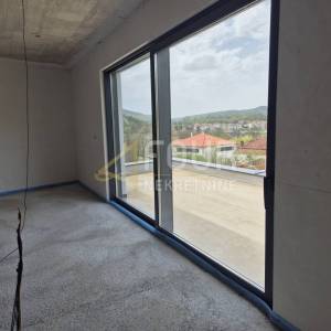 Istra, Buzet, moderna samostojeća kuća - visoki roh bau
