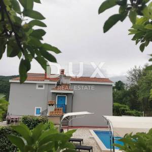 ISTRA, BUZET (okolica) – Apartmanska kuća s bazenom okružena mirom i prirodom